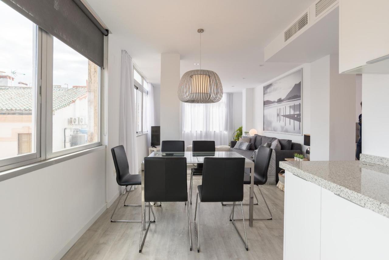 Urbe10 Angel Ganivet 2 Bedrooms Apartment Malaga Exterior photo